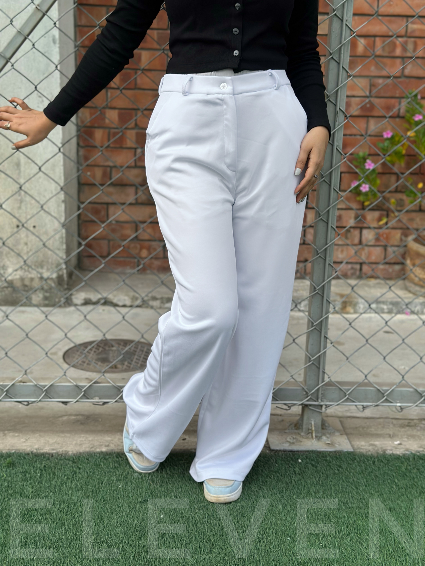 White High Waist Wide Leg Pant